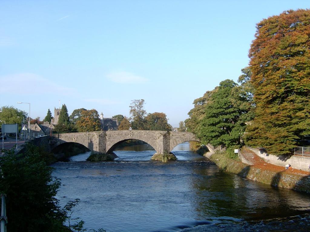 Lyndhurst Guest House Kendal Kültér fotó